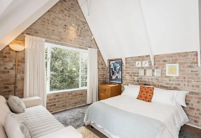 The Loft At 33